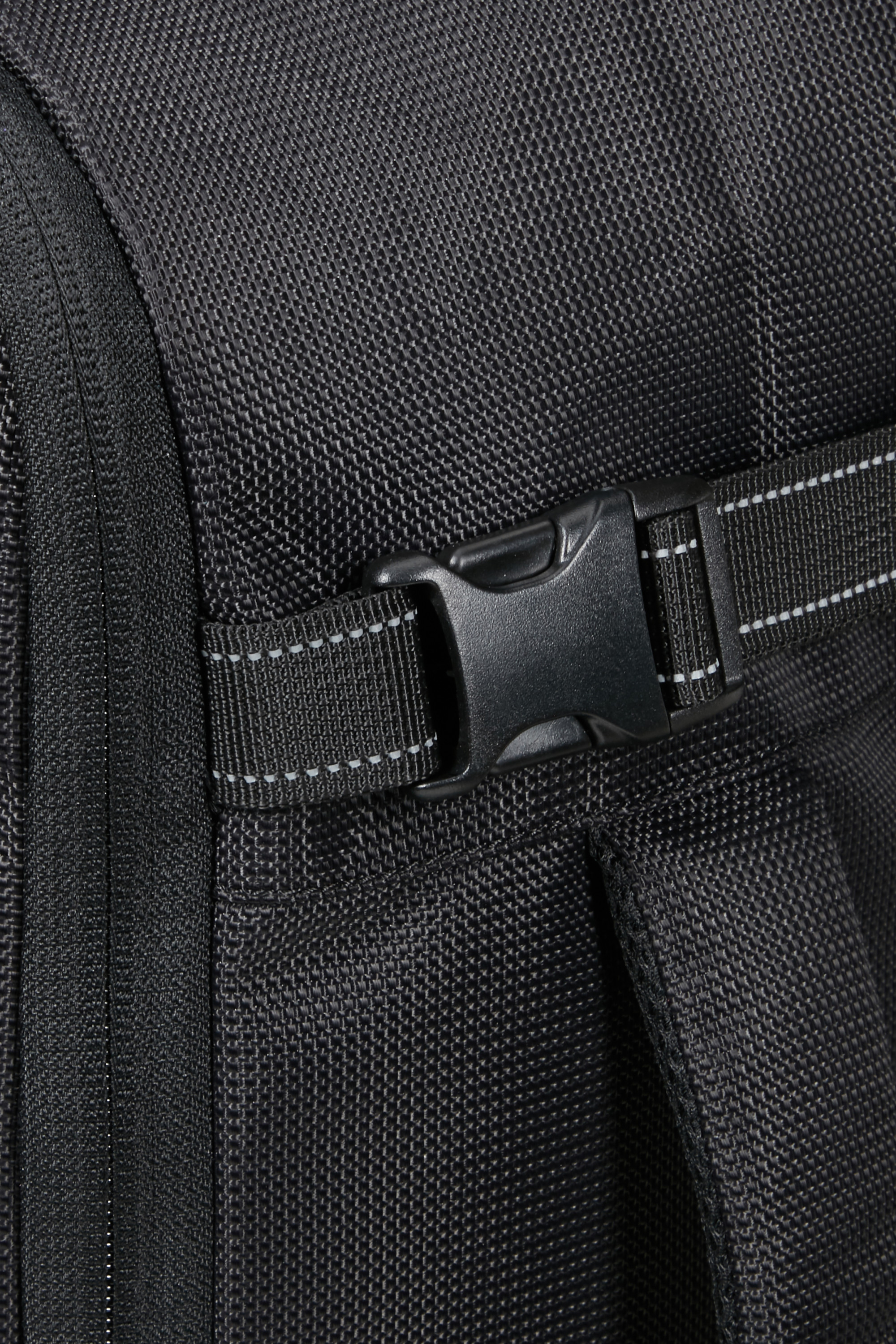 American Tourister TAKE2CABIN PRO BACKPACK MS FLASH BLACK kép